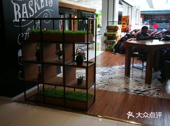 为了维持星巴克星礼卡等级