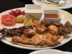 -Efes Turkish & Mediterranean Cuisine 艾菲斯餐厅(陆家嘴店)