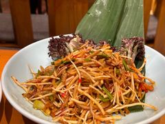 -老滇山寨•云南特色菜•地方菜•民族风情歌舞表演(金碧店)