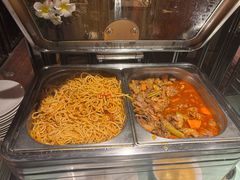 -唐拉雅秀酒店-西锦汇空中BBQ·思创餐厅