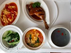 -菁幼月子会所(儿童医院店)