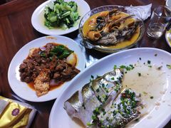 -太湖好灶头土菜馆(石公路店)