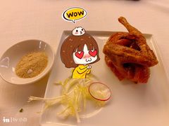 玻璃皮润烧乳鸽皇-富力丽思卡尔顿酒店·丽轩中餐厅