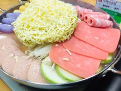 部队锅-李先生的首尔小馆(松江启源广场店)