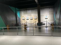 -极限PLAY运动娱乐新世界·团建派对表演休闲馆·室内高空游乐园