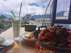 -平措康桑·和牛自助观景餐厅(布达拉宫店)