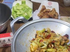 -叶派龙虾•招牌香辣蟹·海鲜(中海国际店)