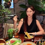 这里的每一道菜都仿佛一道艺术品，尊的好适合闺蜜小聚