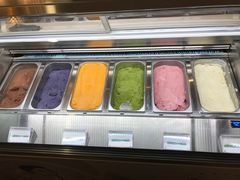 -潮一不贰·法式甜品·生日蛋糕·西式简餐(外滩店)