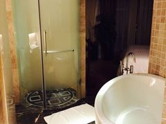 iphone_upload_pic-青岛城阳宝龙福朋喜来登酒店