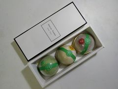 -蜜蜂小象·榴莲千层蛋糕(时代汇11栋店)