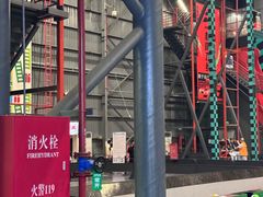 -极限PLAY运动娱乐新世界·团建派对潮玩休闲馆·室内蹦极高空游乐园