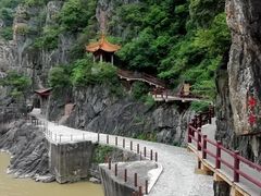 -汉中石门栈道景区