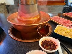 -贵府酸汤牛肉火锅·贵州老字号(飞山街店)