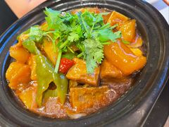 -巷子宽·酸菜鱼(迪士尼小镇店)