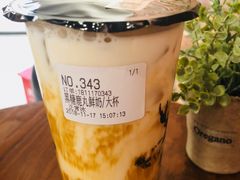 -THE ALLEY 鹿角巷(华润万象城店)