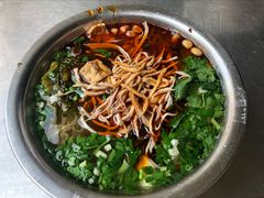 -老五鸡丝豆花面粉(瑞金北路68号院店)