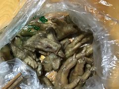 -王浩儿纪六孃甜皮鸭(凌云大厦店)