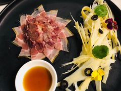 -泓0871臻选云南菜·味庄