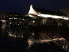 -WOLFGANG PUCK KITCHEN & BAR(迪士尼小镇店)