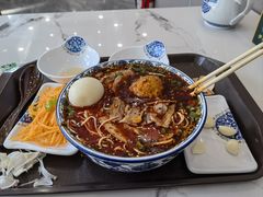 -伊穆祥牛肉面总店·清真
