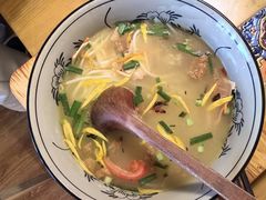 -芸南道·过桥米线(昆明老街旗舰店)