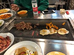 -马路牙子烧烤音乐酒馆(望京店)