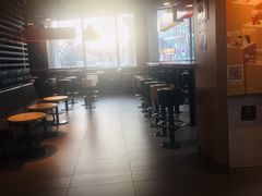 -麦当劳(南京路2店)