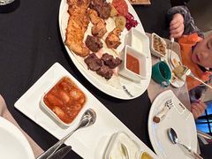 -Efes Turkish & Mediterranean Cuisine 艾菲斯餐厅(陆家嘴店)