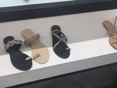 -Pazzion(Wisma Atria)