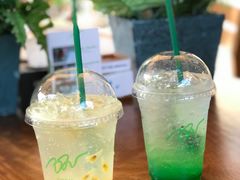 -Chom Cafe and Restaurant