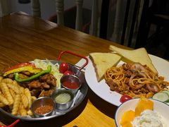 -Thanks美式餐厅(汉堡咖啡店)