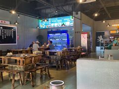 大堂-石锅苗苗鱼(武汉首店)