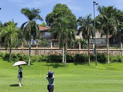 -麓湖高尔夫球俱乐部