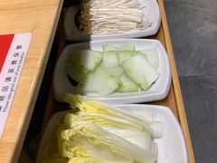 -聚汇三少·龙虾·中餐厅(莫邪路新天地店)