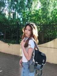 -红馆妆造(中央大街店)