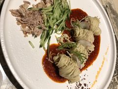 鸡丝拌面-桂满陇天书(南京德基旗舰店)