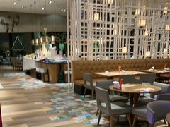 -松咖啡自助餐厅·松北香格里拉