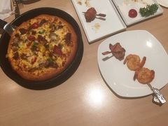 -必胜客(新中纬店)