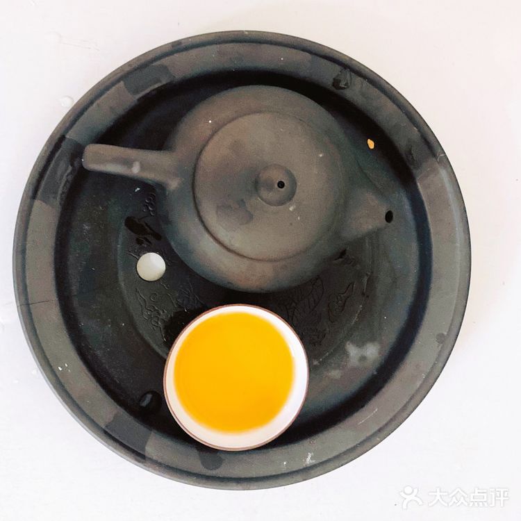 自制健康醇香的香水柠檬红茶
