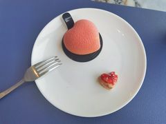 -大连星海皇冠假日酒店