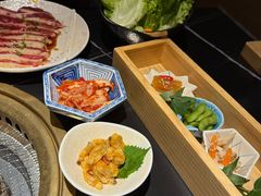 -山川小町·极番烧肉(新地假日广场店)