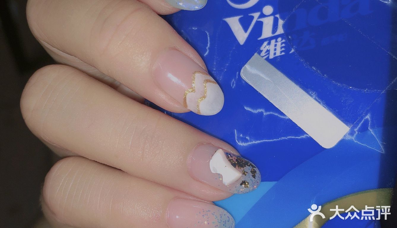 顺便补了一下胶，非常细心