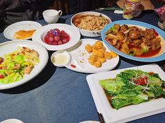 -伊带伊路新疆美食府(呼家楼店)