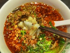 -呷佬·长沙手工米粉(金沙江路店)
