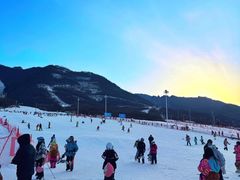 -鳌山滑雪度假区