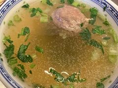 -潮界(LU·ONE凯德晶萃广场店)