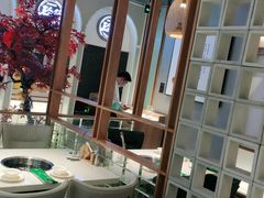 -三人行骨头王火锅(长寿店)