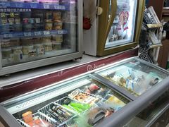 -全家便利店(崂山路四店)