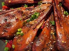 -粉墨特色菜·烧烤音乐酒馆